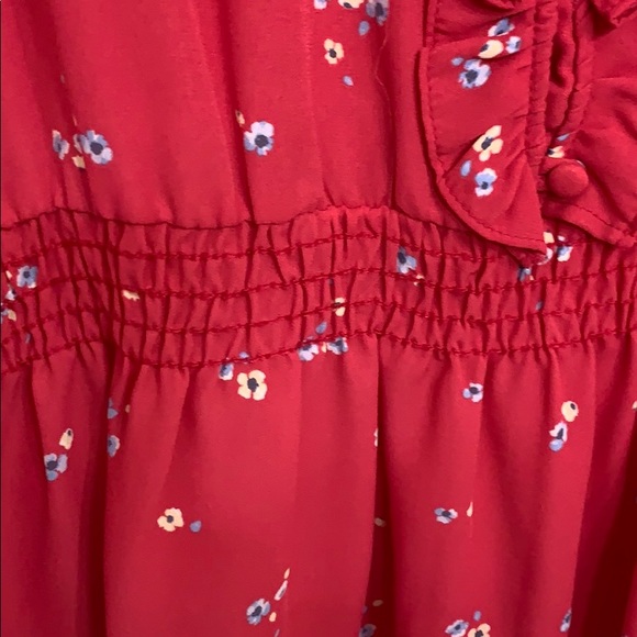 Gibson - Ruffle Detail Smock Waist Blouse - Picture 11 of 13